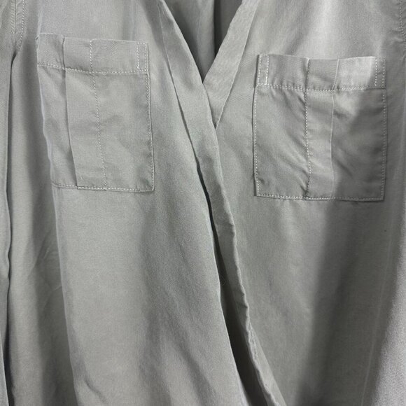 Anthropologie‎ Holding Horses Chambray Surplice Hunter Green Top Size 2P - Picture 9 of 15